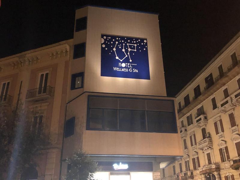 Hotel Up Wellness & Spa Foggia Kültér fotó