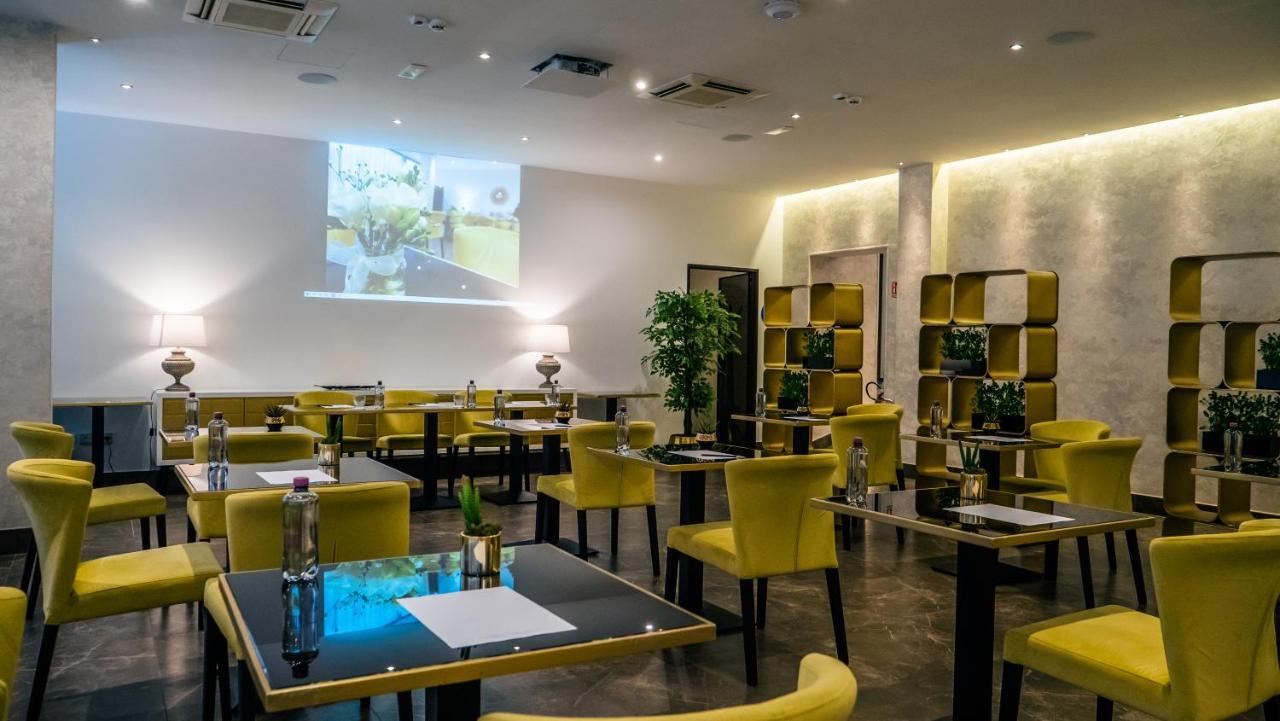 Hotel Up Wellness & Spa Foggia Kültér fotó